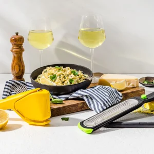 Pack De Exprimidor Y Rallador Manual Citrus Tools Dreamfarm