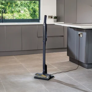 Aspiradora Vertical Sin Cable WandVac 2 En 1 Shark