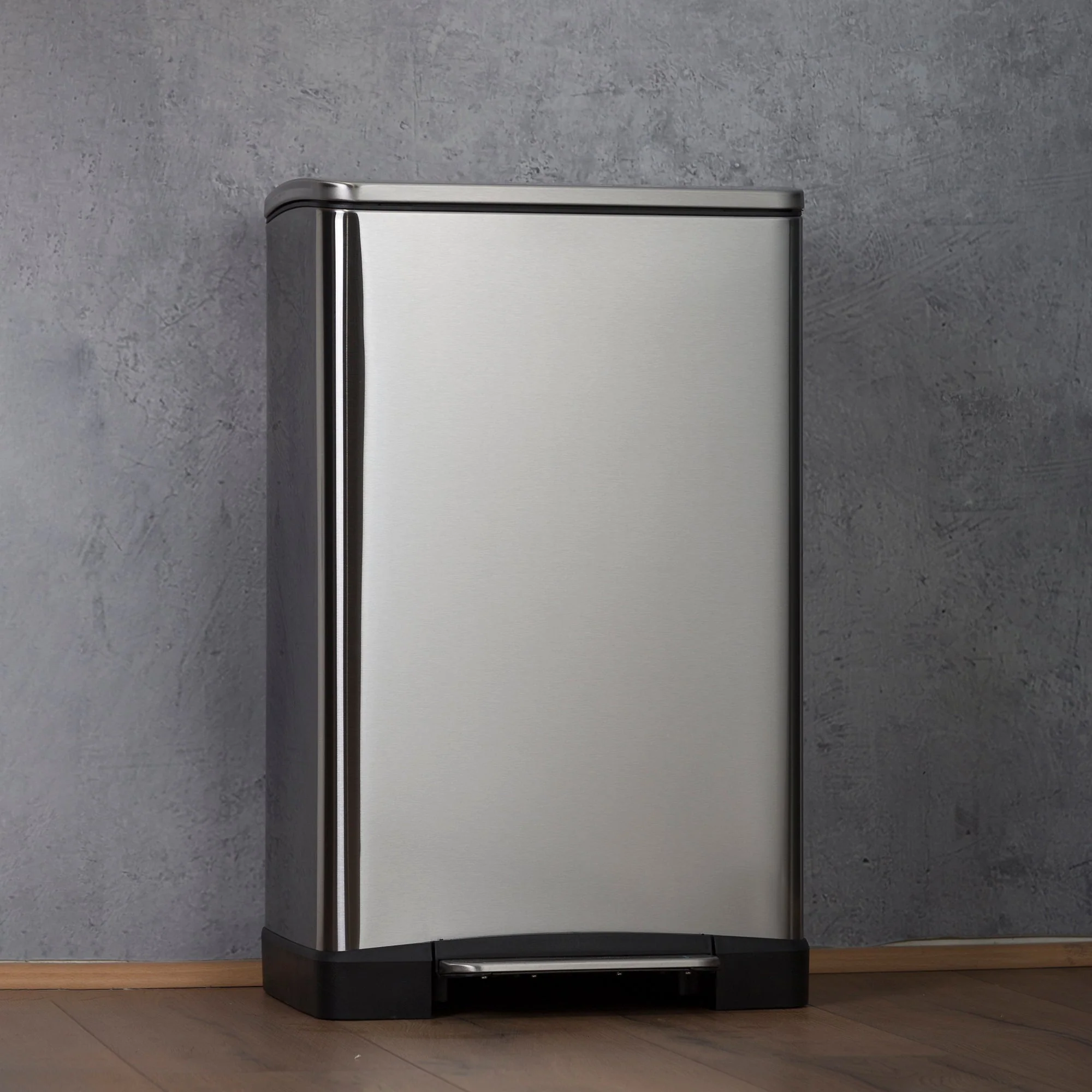 Basurero Rect Pedal 40 Lt EKO