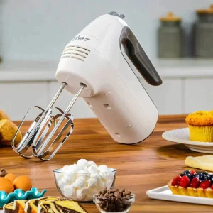 Batidora Mano 6 Velocidades Función Turbo FPSTHM3532 Oster