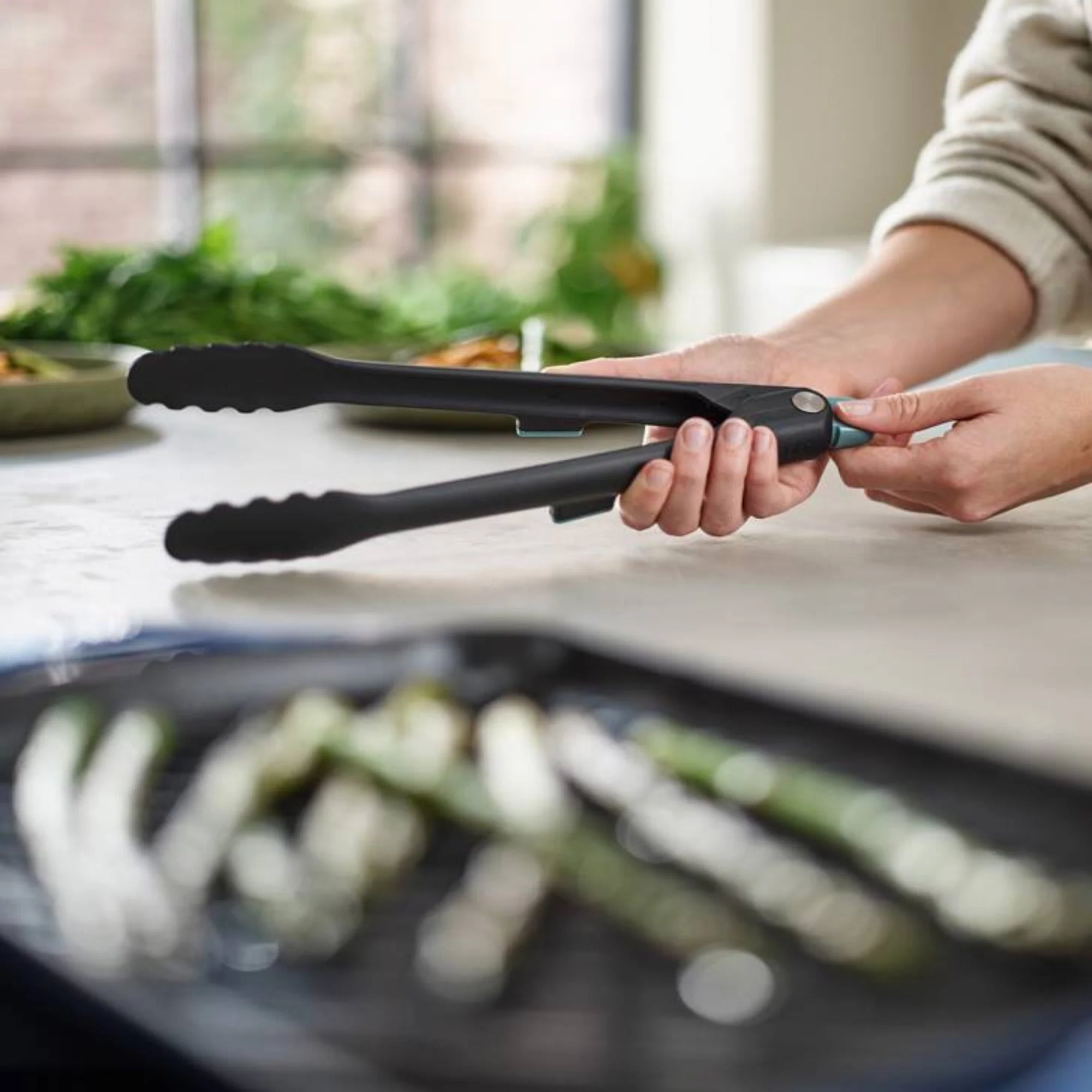 Tenazas 30 Cm Joseph Joseph - Imagen 2