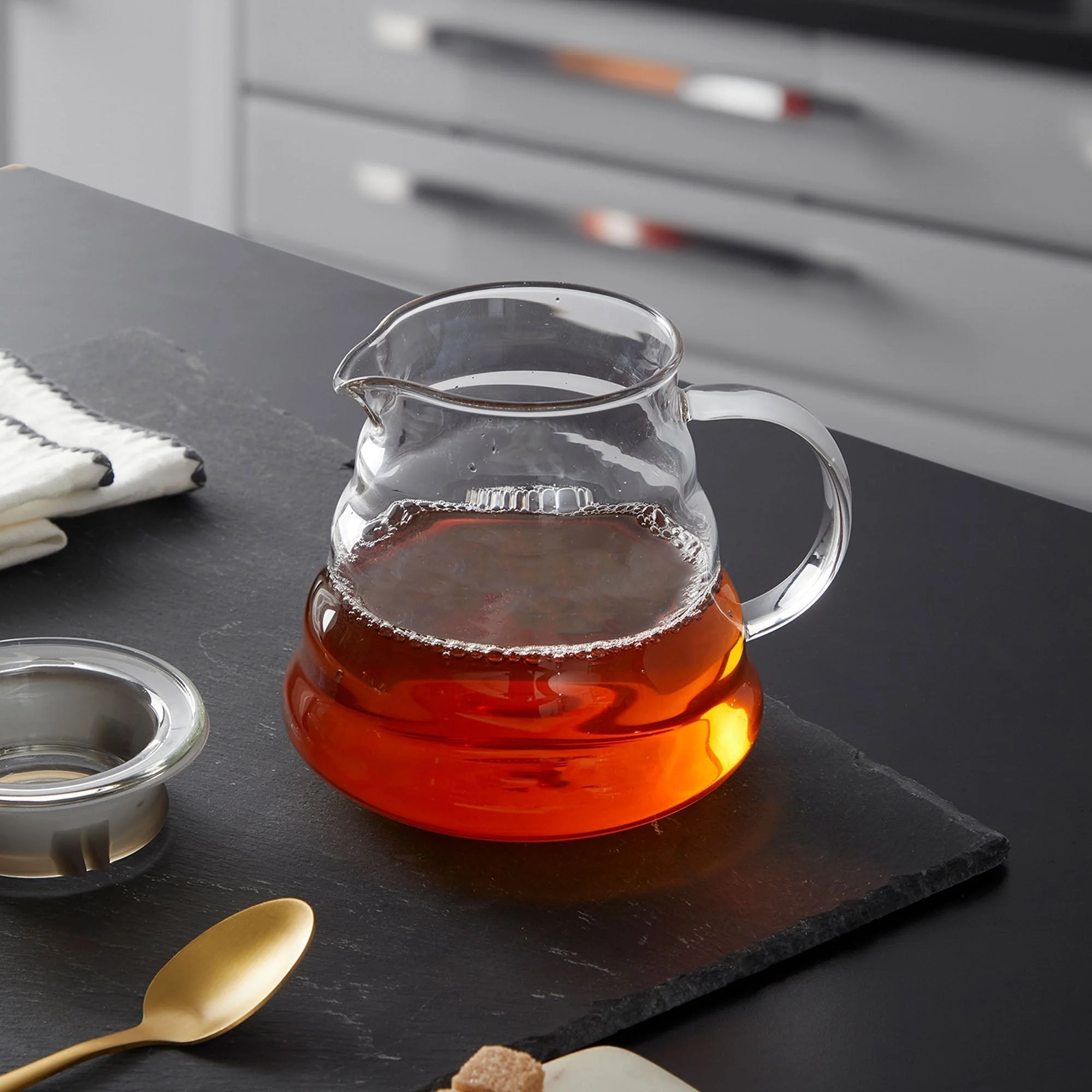 Jarra Pompeya 600 Ml Oroley