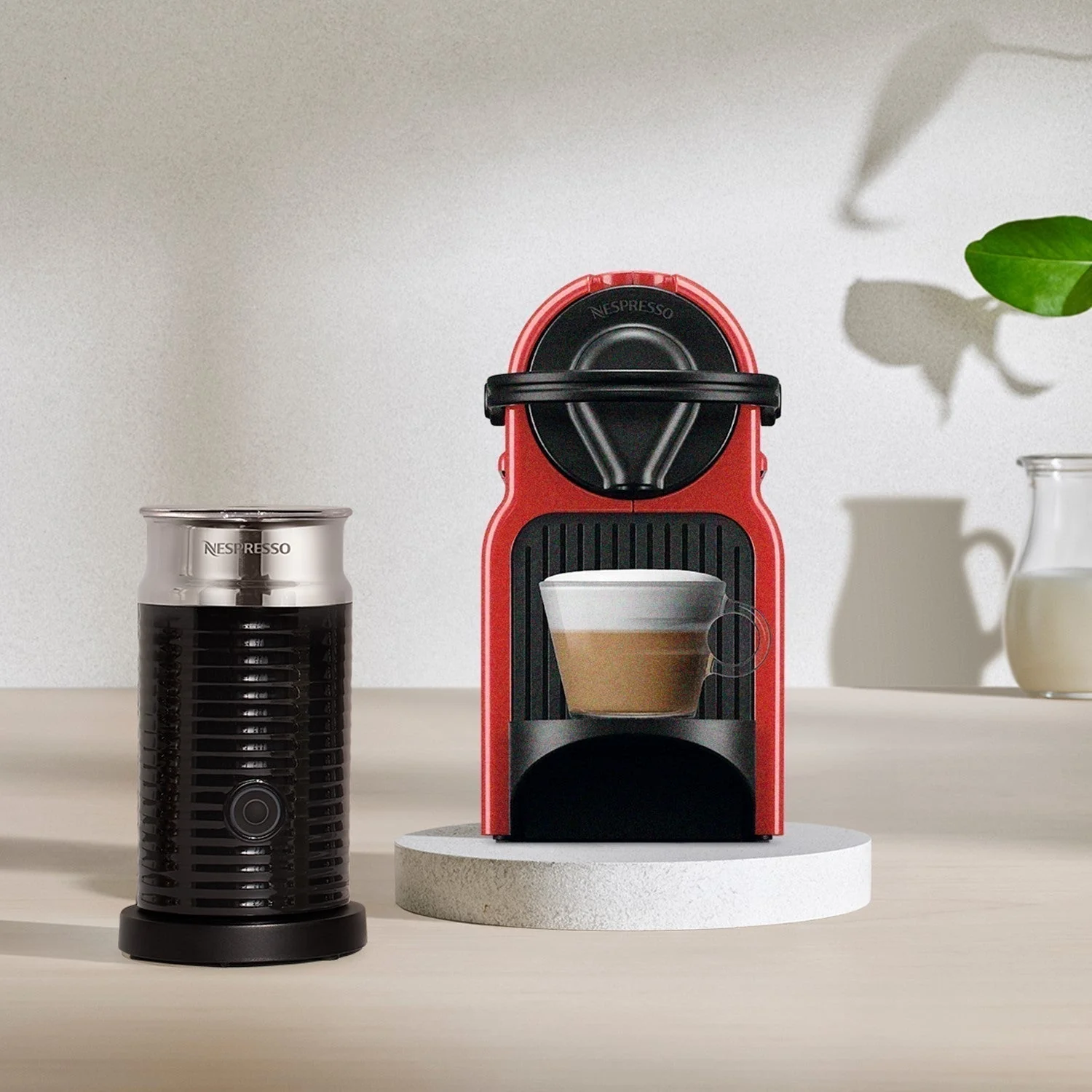 Cafetera Inissia Con Espumador Aeroccino 3 Nespresso - Imagen 3