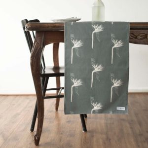 Camino de Mesa Niara Nicole Pauchard Diseños