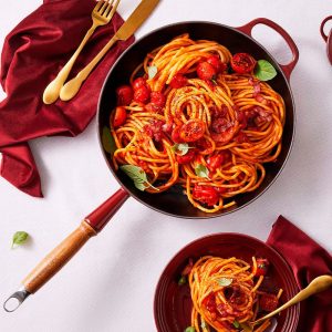 Sartén Alta Mango De Madera Cereza 28 Cm Le Creuset