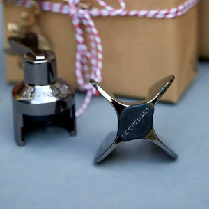 Abridor Corona Vinos Espumosos SW101 Black Nickel Le Creuset