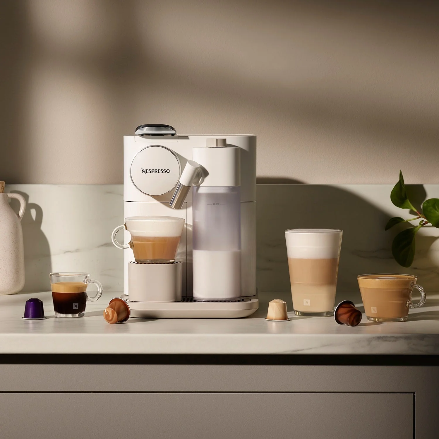 Cafetera Gran Lattissima Nespresso - Imagen 2