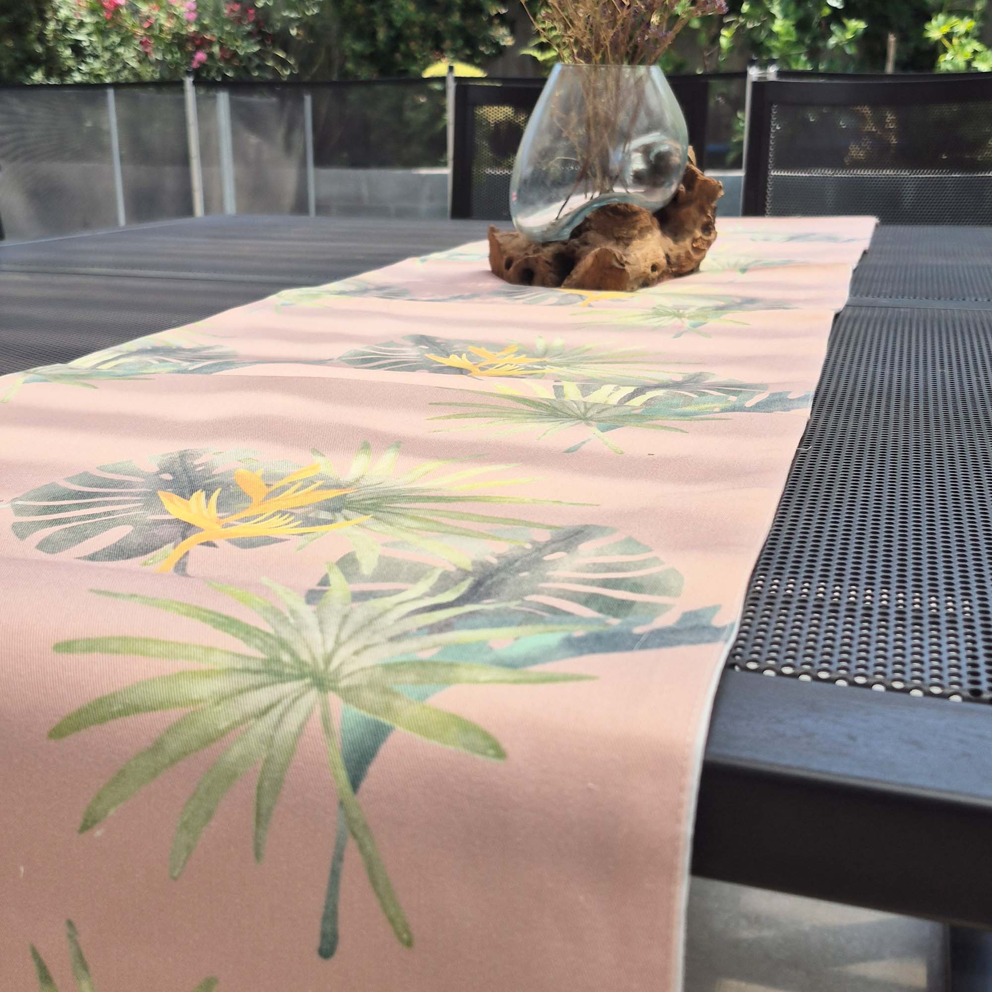 Camino de Mesa Juana María Nicole Pauchard Diseños