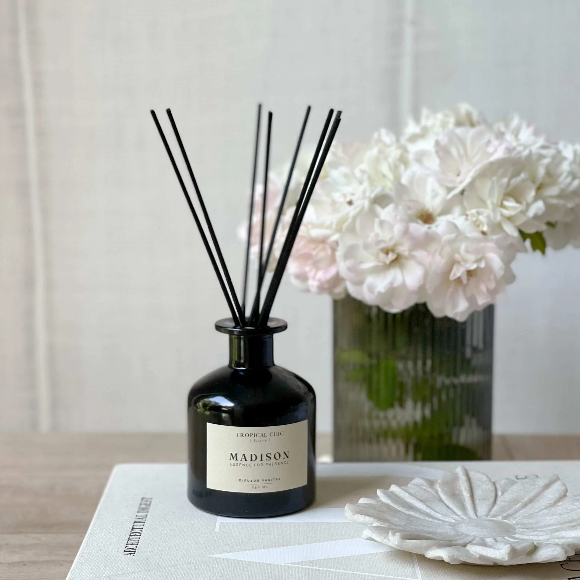 Difusor Varitas Saint Sandal 250 Ml Madison