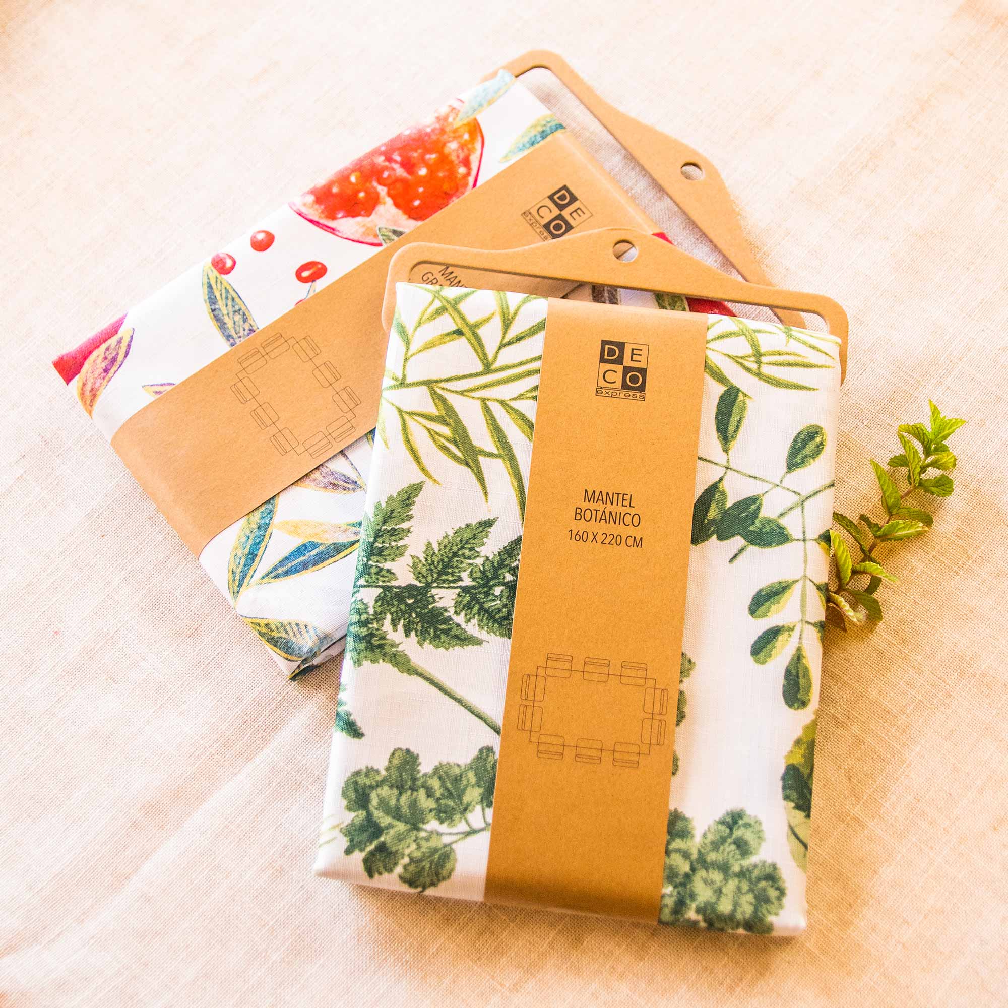 Set 2 Manteles Antimanchas Botánico y Granada Decoexpress