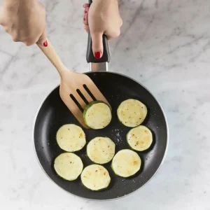 Cuchara Madera con Pinza para Rejilla Horno Mason Cash