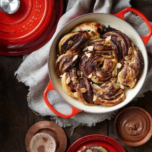 Cocotte Redonda Baja 30 Cm Volcánico Le Creuset