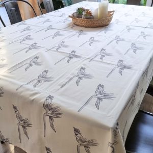 Mantel Niara 220x150 cm Nicole Pauchard Diseños