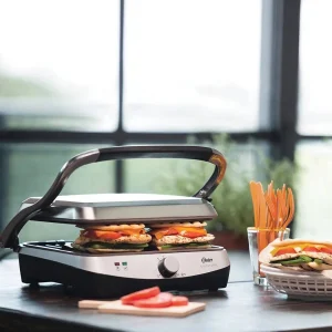 Parrilla Panini Eléctrica Apertura 180° Bioceramic CKSTPA4881 Oster