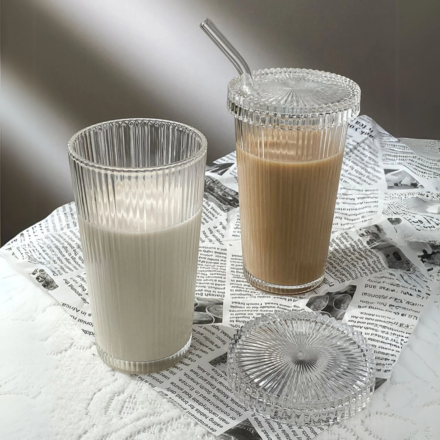 Set 2 Vasos Vidrio Bombilla y Tapa Lineas 380ml Santú Home & Deco - Imagen 9