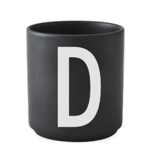 Taza Negro De Porcelana - D Design Letters