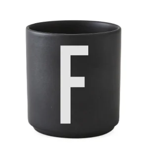 Taza Negro De Porcelana - F Design Letters