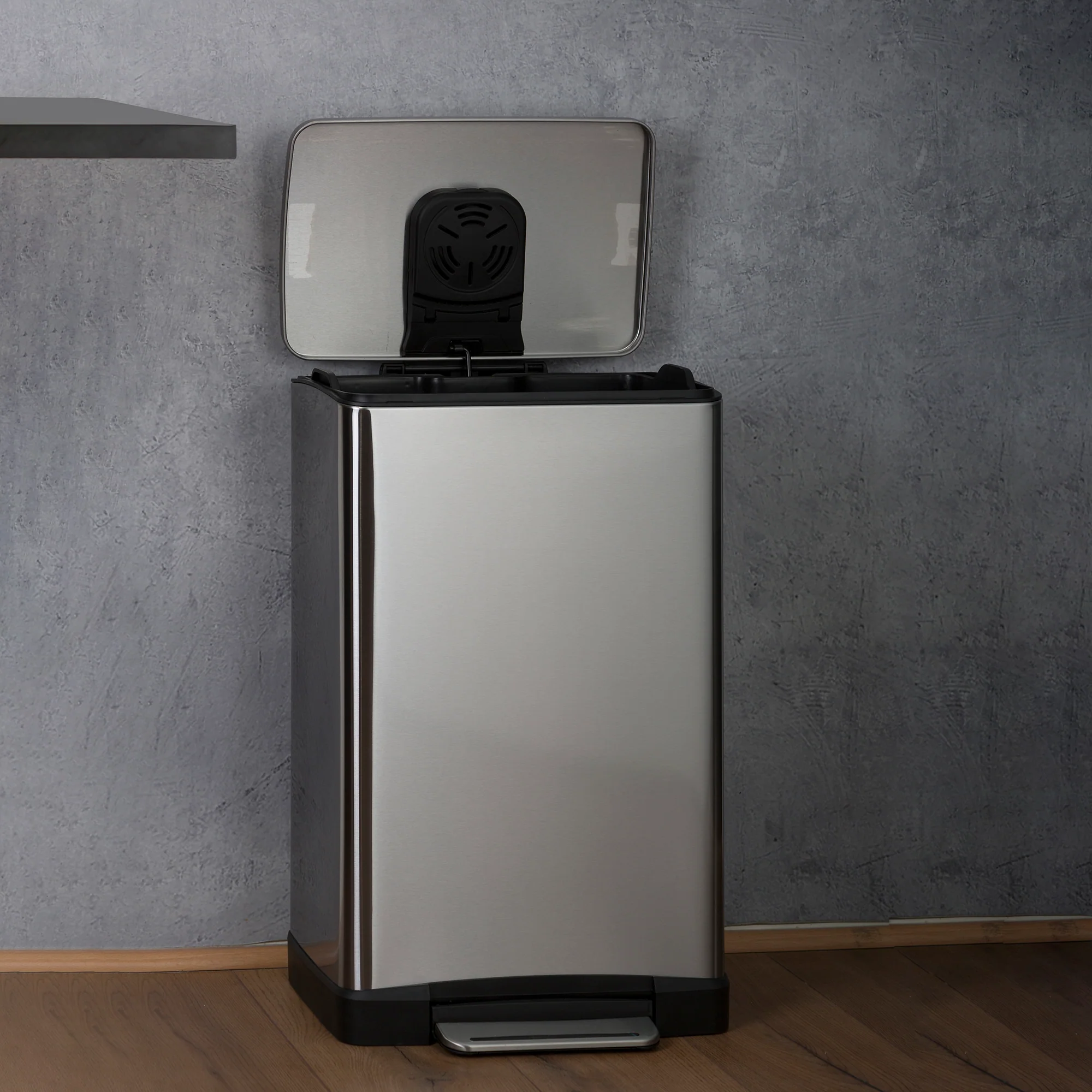 Basurero Rect Pedal 40 Lt EKO - Imagen 2